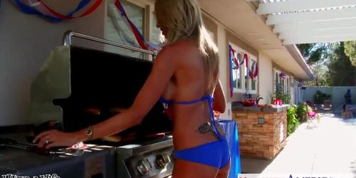 barbecue with emma starr  jessica jaymes and nikki benz