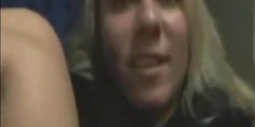 Couple fucks on a train (amateur )