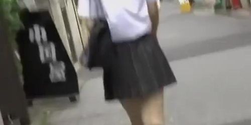 Jumpy little schoolgirl loses her panties during instant sharking action