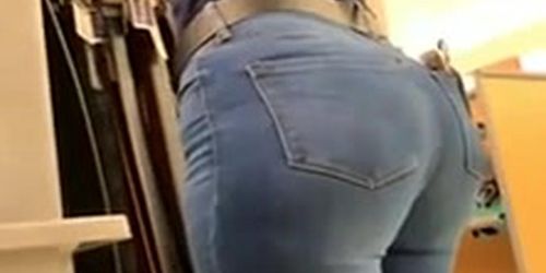 big ass curvy worker at mall