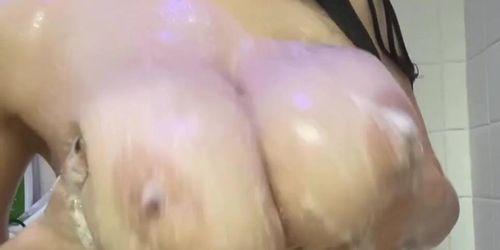 Tessa Fowler Squeezing And Feeling My Tits In The Shower Video