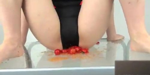 [LT15] Swimsuit Tomato Food Crush Messy