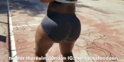 fffffuk (Ms London)