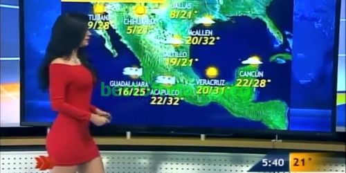 Curvaceous senorita tells us about the weather