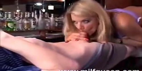 Vicky Vette Fucks the Bartender