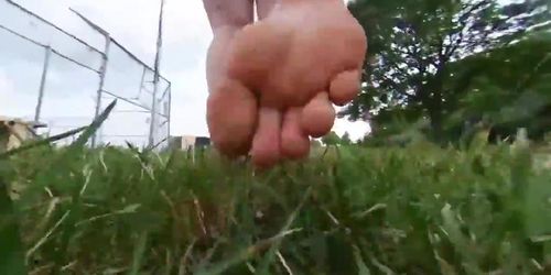 Giantess Soles Tease (Discord Link  on the description)