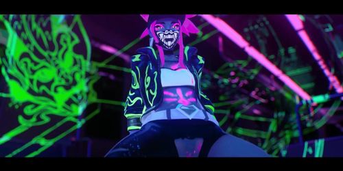 KDA - POPSTARS (HMV)