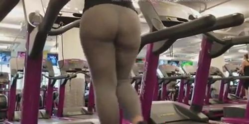 Treadmill Big Juicy Booty