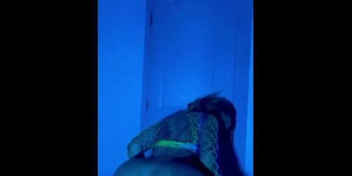 Booty butt cheeks