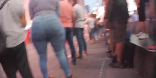 Phat ass candid booty