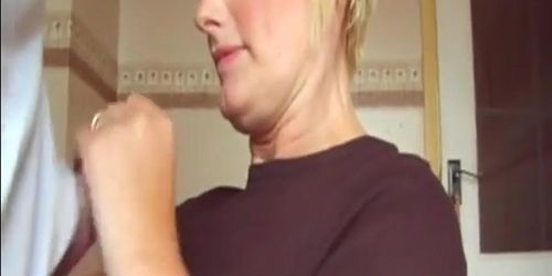 Sally Taylor homemade bllowjob and facial