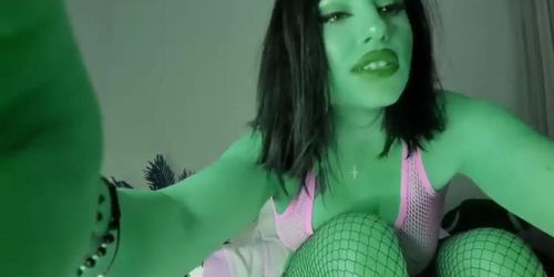 Chaturbate green alien girl playing and sucking her tits on camera