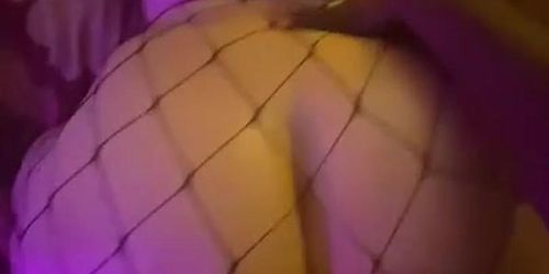 Oil booty fishnet cakes wrecked