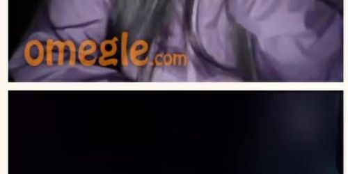 OMEGLE windbreaker girl showin' boobs