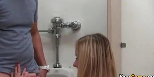 College Threeway Blowjob In The Washroom