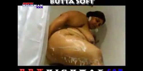 BBWHIGHWAY-bbwはシャワーからインタビューをします