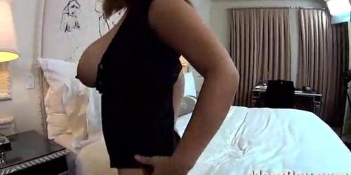 Latina Milf Huge Natural Tits - HUGE natural tits Latina MILF - Tnaflix.com