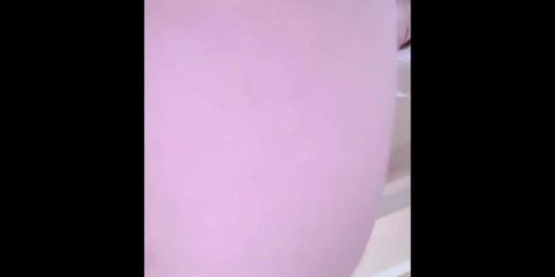 2B facesitting