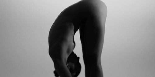 Yoga girl nude