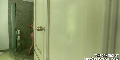 POV porn game with Dakota Skye