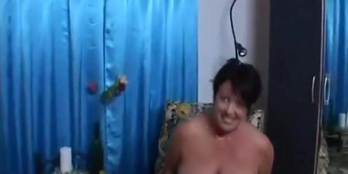 Dutch BBW Mature getting jizzed on