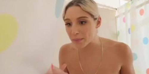 Brazzers - Shower Curtain Dick |Fullvid: Brazvids.Site/Video99 (Jordi El Nino Polla)