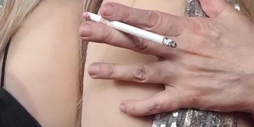 Dirrty Susi is smoking while masturbating