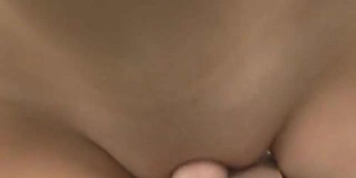 Busty Blonde Chick reitet Sybian Machine