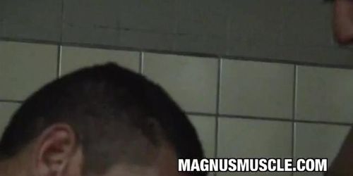 MAGNUS MUSCLE - Muscular Dilf Marcos Cabo Sucks Tiago Castro Sloppily (Nestee Shy)