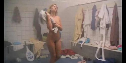 Shower girls _ Flodder (Tatjana Simic)