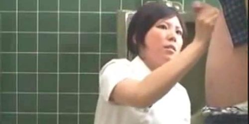 Mosaïque de pisse: branlette d'infirmière japonaise