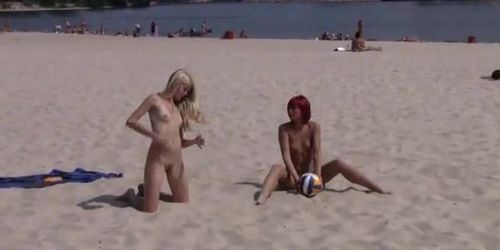 NUDIST VIDEO - Young nudist teens at nude beach - Tnaflix.com