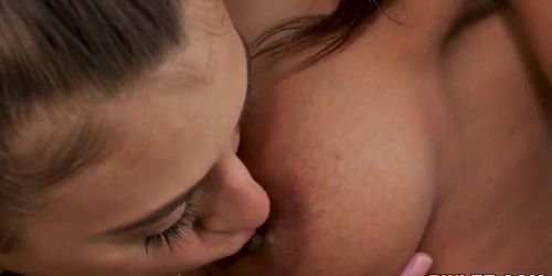 Gia Derza And September Reign Have Interracial Lesbian Sex