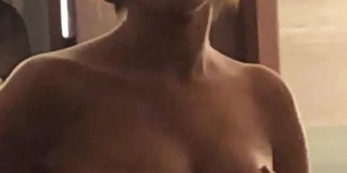 Selena Gomez Topless Covered (Looped)