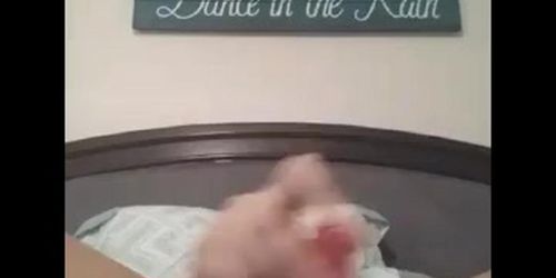 Wife vibrates pussy