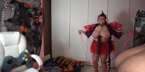 hot buxom booblicious plumper girls
