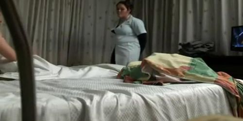 Hotel Maid Offered Money For Sex - Tnaflix.com