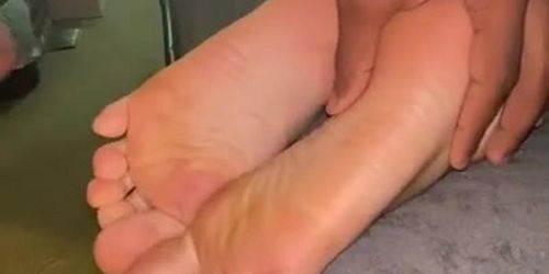 Cum On Feet And Soles - Secret Cum on Big Size 12 soles - Tnaflix.com