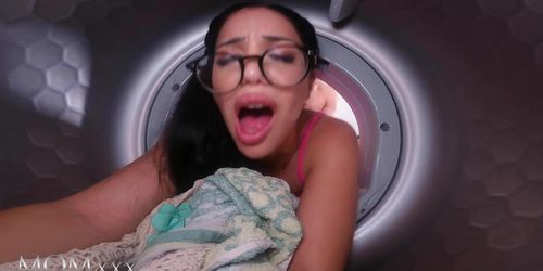 MOMxxx Creampie for masturbating MILF Julia De Lucia