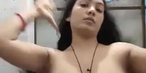 Desi bhabhi showing her tits and pussy