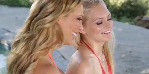 Step-m. Cherie DeVille and Alli Rae Have Lesbian Sex