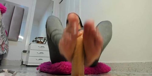 A_Cunning Footjob Booty Worship POV