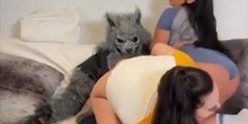 *2 Pawg Sluts*(See Descript.)