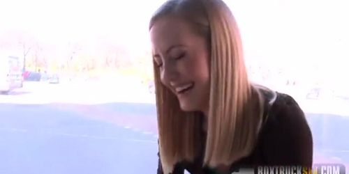 Oral Clea Gaultier And Sicilia Are A Oral Lesbian In A Box