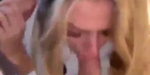 Esposa safada mamando negao e o marido (Tiffany Tatum, Maru Karv)