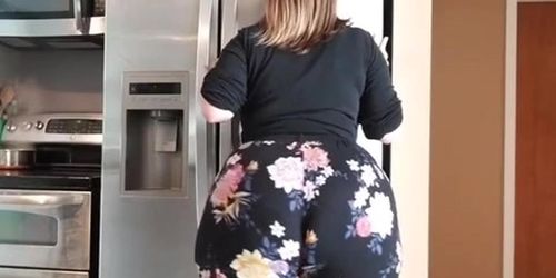 Mal Malloy big booty compilation