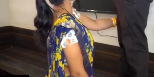 Desi Aunty home alone (amateur )