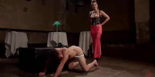 Femdom in lingerie whipping man (Maitresse Madeline, Lance Hart)