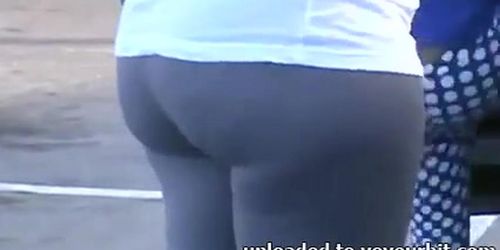 Candid Ass in Spandex and Yoga pants 3