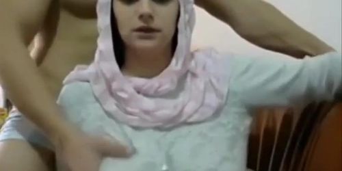 Pakistani Muslim Wife Get Big Boobs Massages And Plays With Pussy- Xlive.Rf.Gd